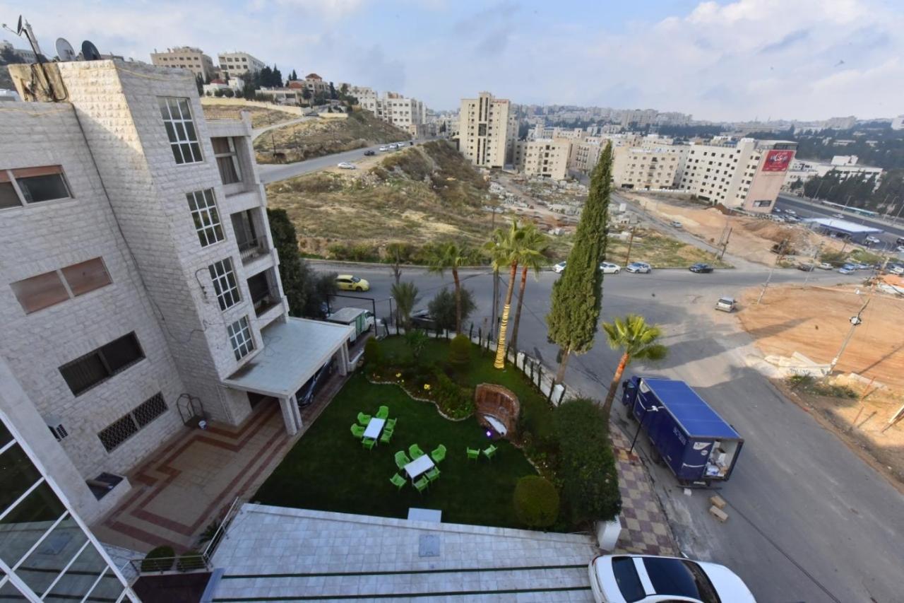 Al Farooq Hotel Apartments 암만 외부 사진