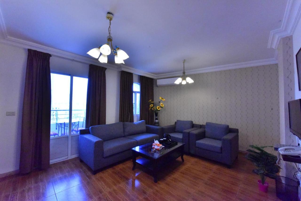 Al Farooq Hotel Apartments 암만 외부 사진