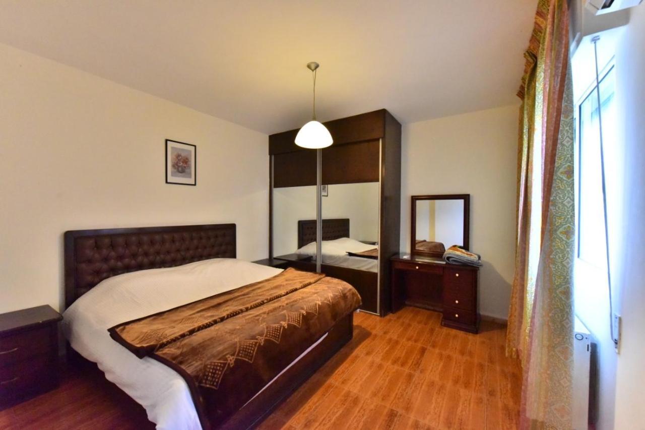 Al Farooq Hotel Apartments 암만 외부 사진